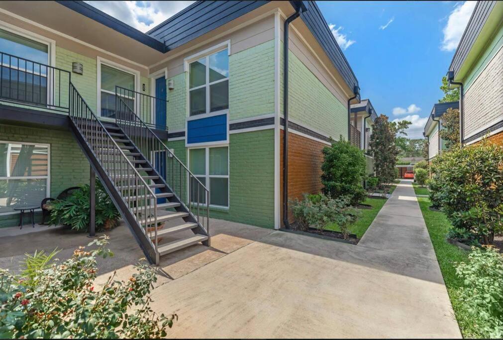 Lovely 2 Bedroom/2 Bath Houston, Heights/Galleria Kültér fotó