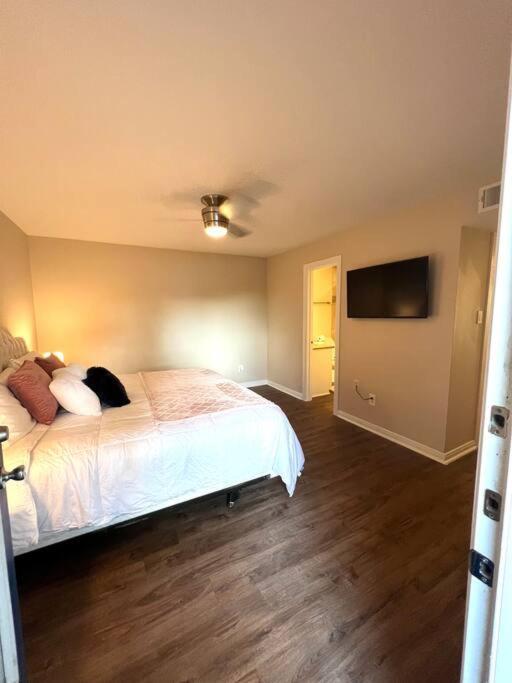 Lovely 2 Bedroom/2 Bath Houston, Heights/Galleria Kültér fotó