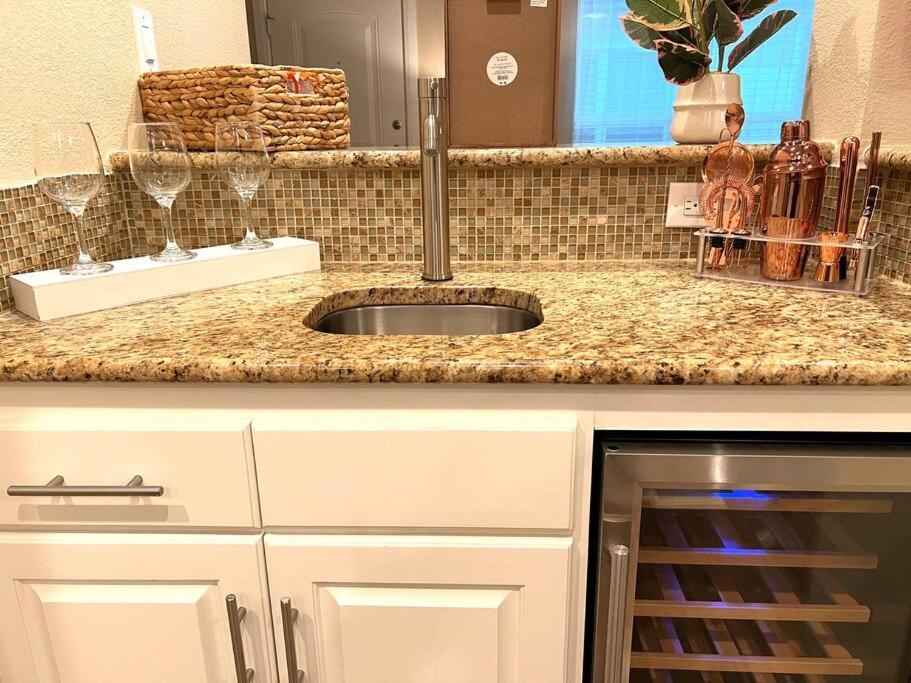 Lovely 2 Bedroom/2 Bath Houston, Heights/Galleria Kültér fotó